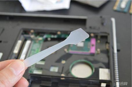Changer la pâte thermique pc portable asus